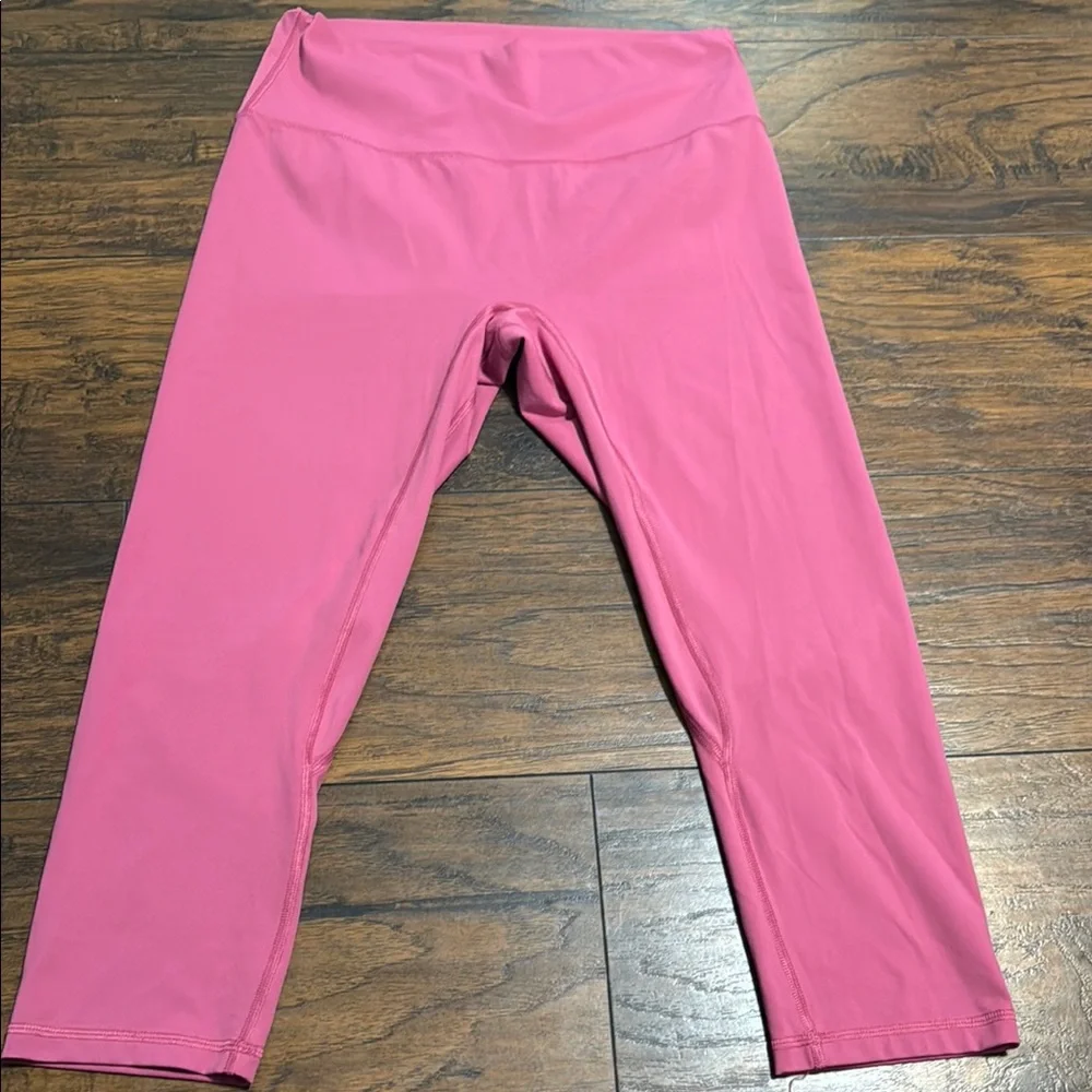 lululemon athletica Vibrant Pink Leggings - Picture 2 of 9